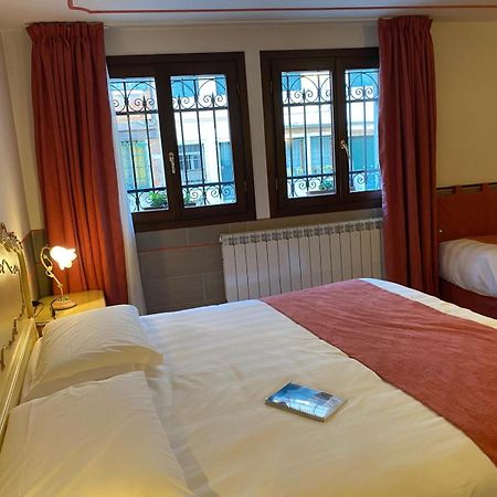 Ca' San Trovaso - 6 Rooms Wenecja Zewnętrze zdjęcie